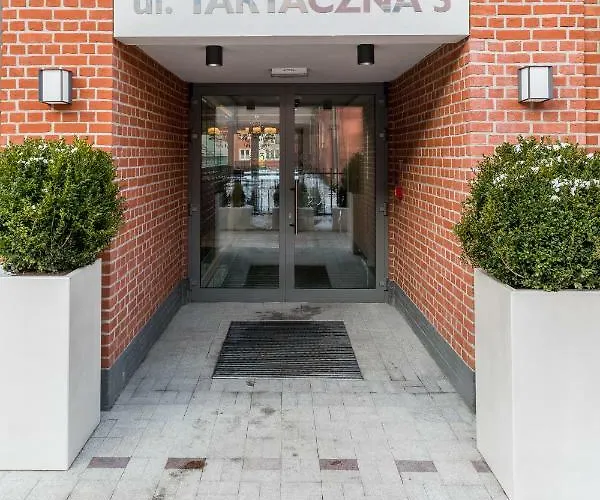 Tartaczna Street Apartman *